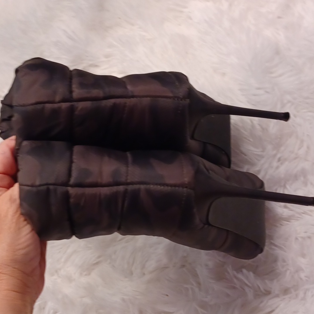 NEW Steve Madden Cloak Green Camo Puffer Drawstring Stilletto High Heeled Boots - Picture 6 of 9